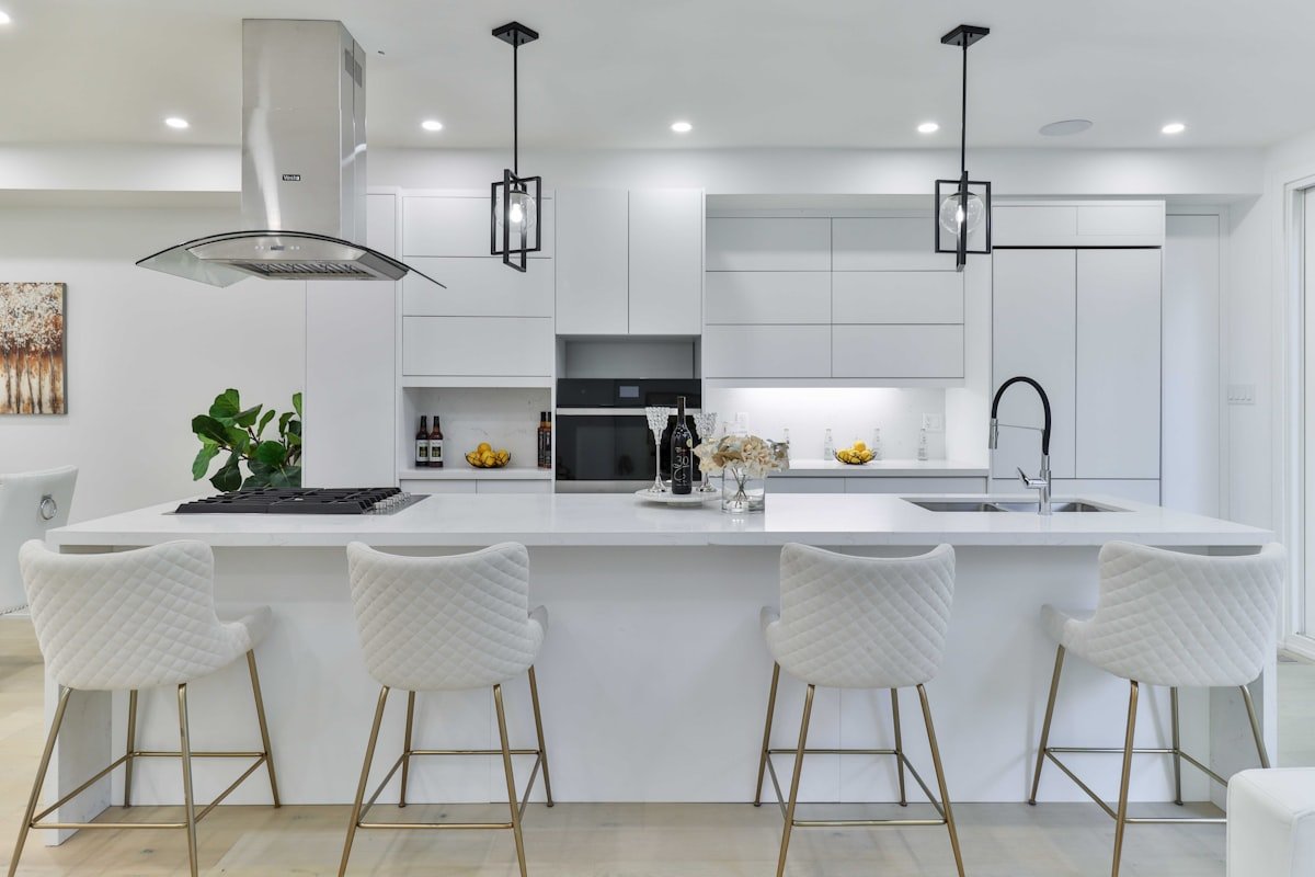 Luxury kitchen with marble island showcasing successful kitchen remodel marketing